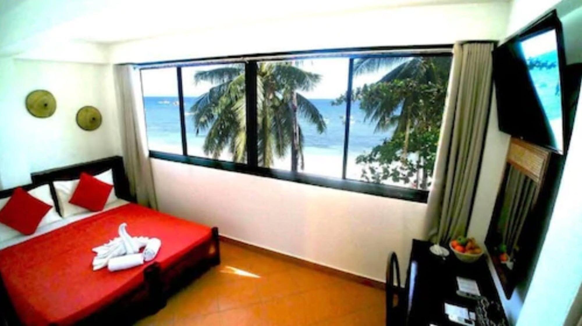 Alona Vida Beach Resort Panglao Bagian luar foto
