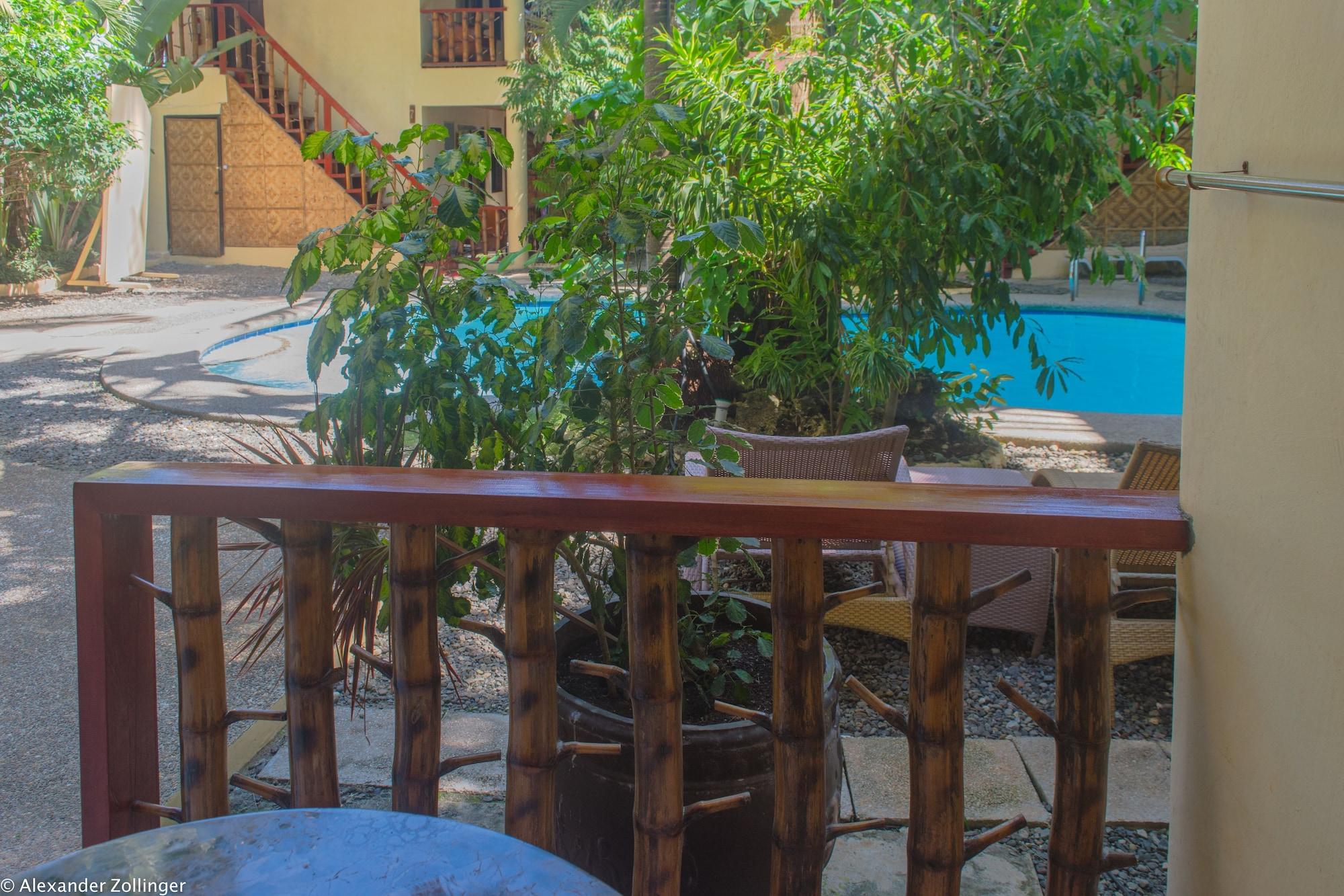 Alona Vida Beach Resort Panglao Bagian luar foto