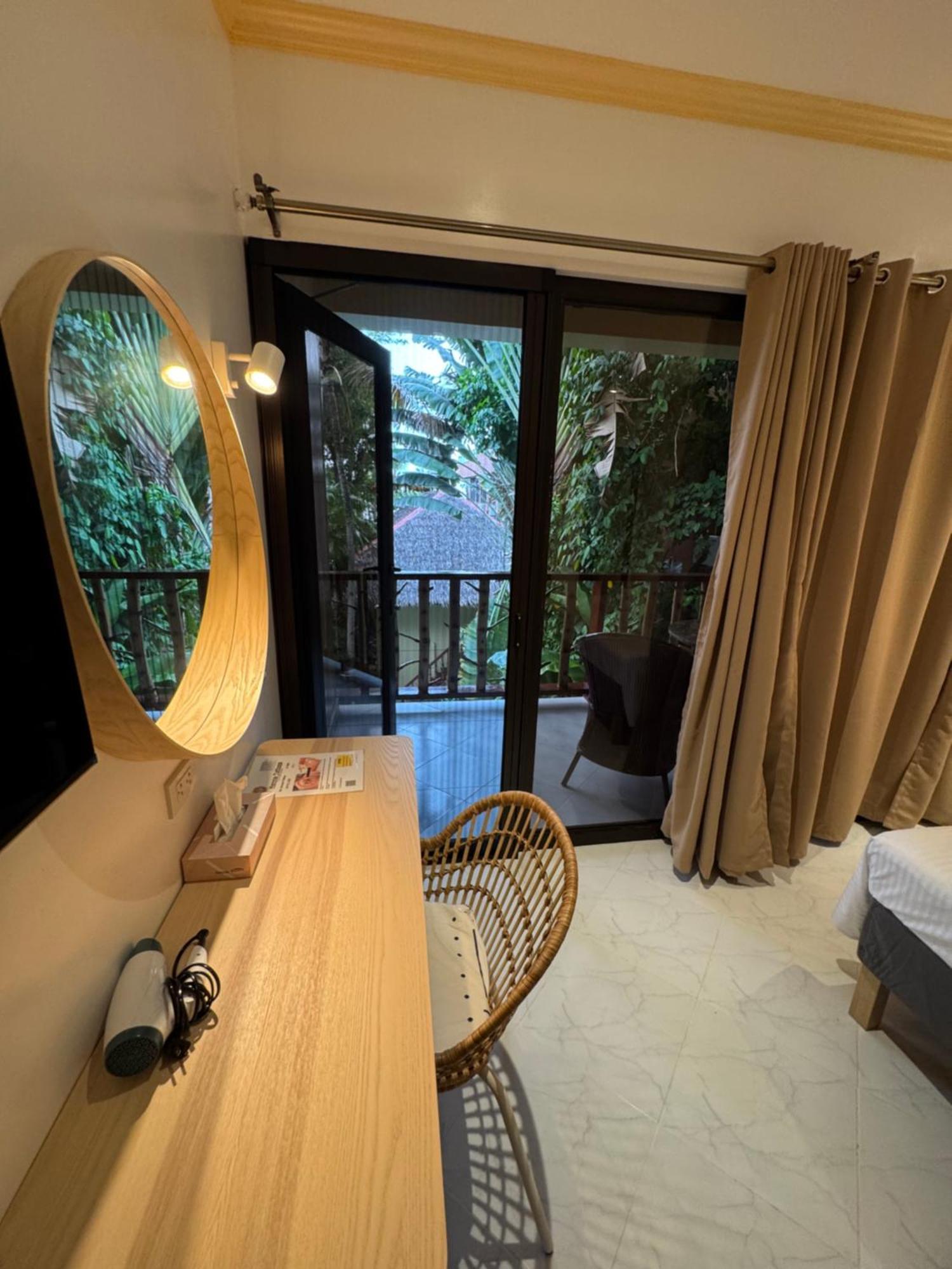 Alona Vida Beach Resort Panglao Bagian luar foto