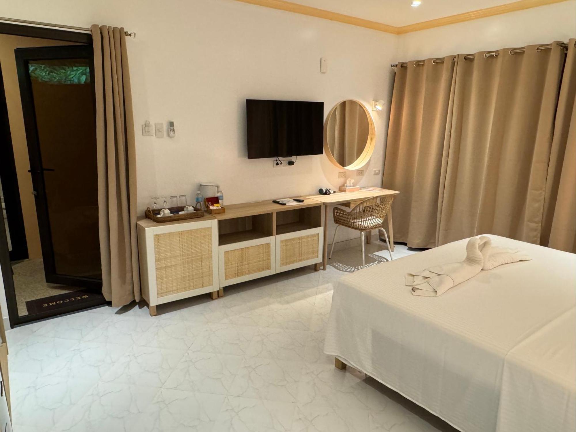 Alona Vida Beach Resort Panglao Bagian luar foto