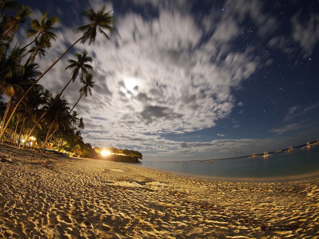 Alona Vida Beach Resort Panglao Bagian luar foto