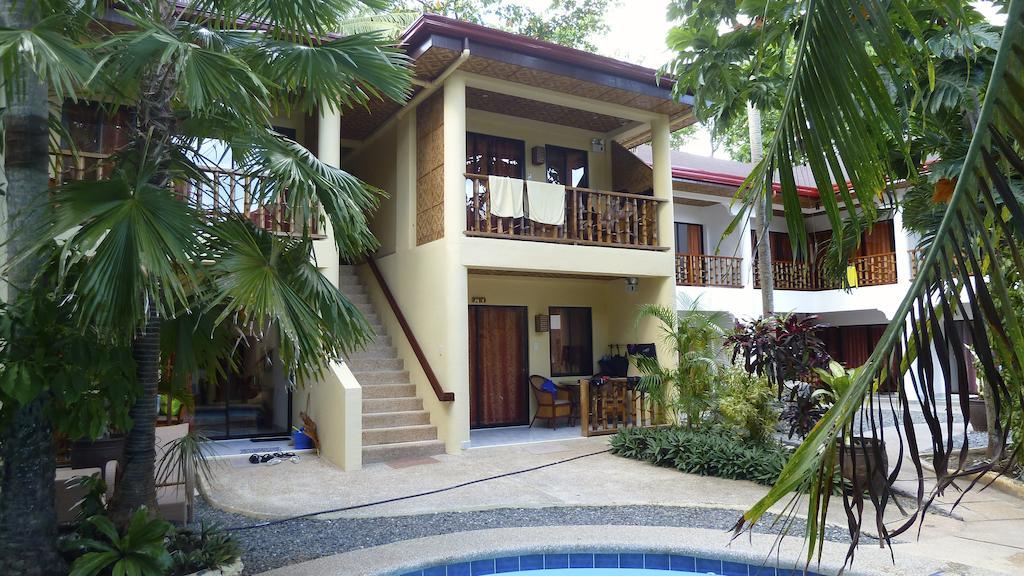 Alona Vida Beach Resort Panglao Bagian luar foto