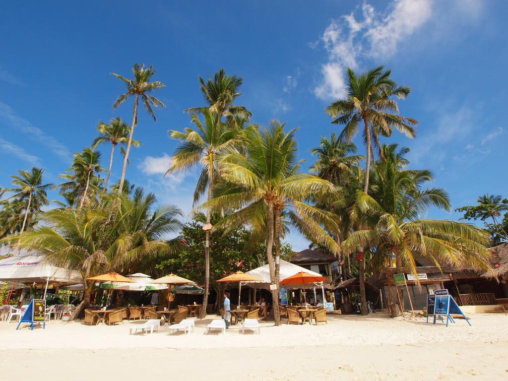 Alona Vida Beach Resort Panglao Bagian luar foto